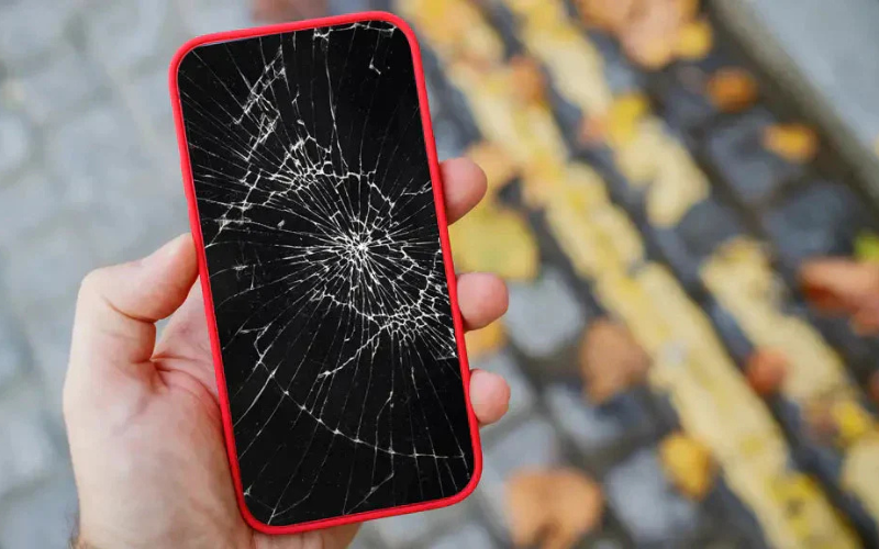 Samsung cracked screen replacement service in Delhi